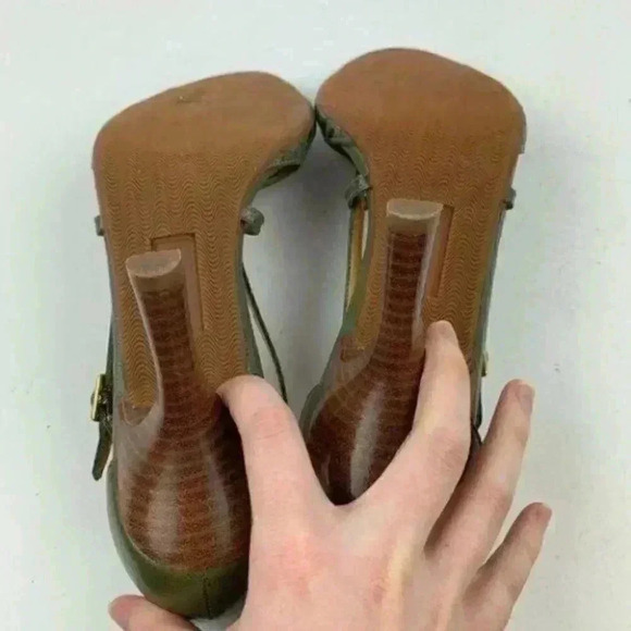 Unisa Heel 9.5 Leif Green Leather Tortoise Print - Picture 7 of 10